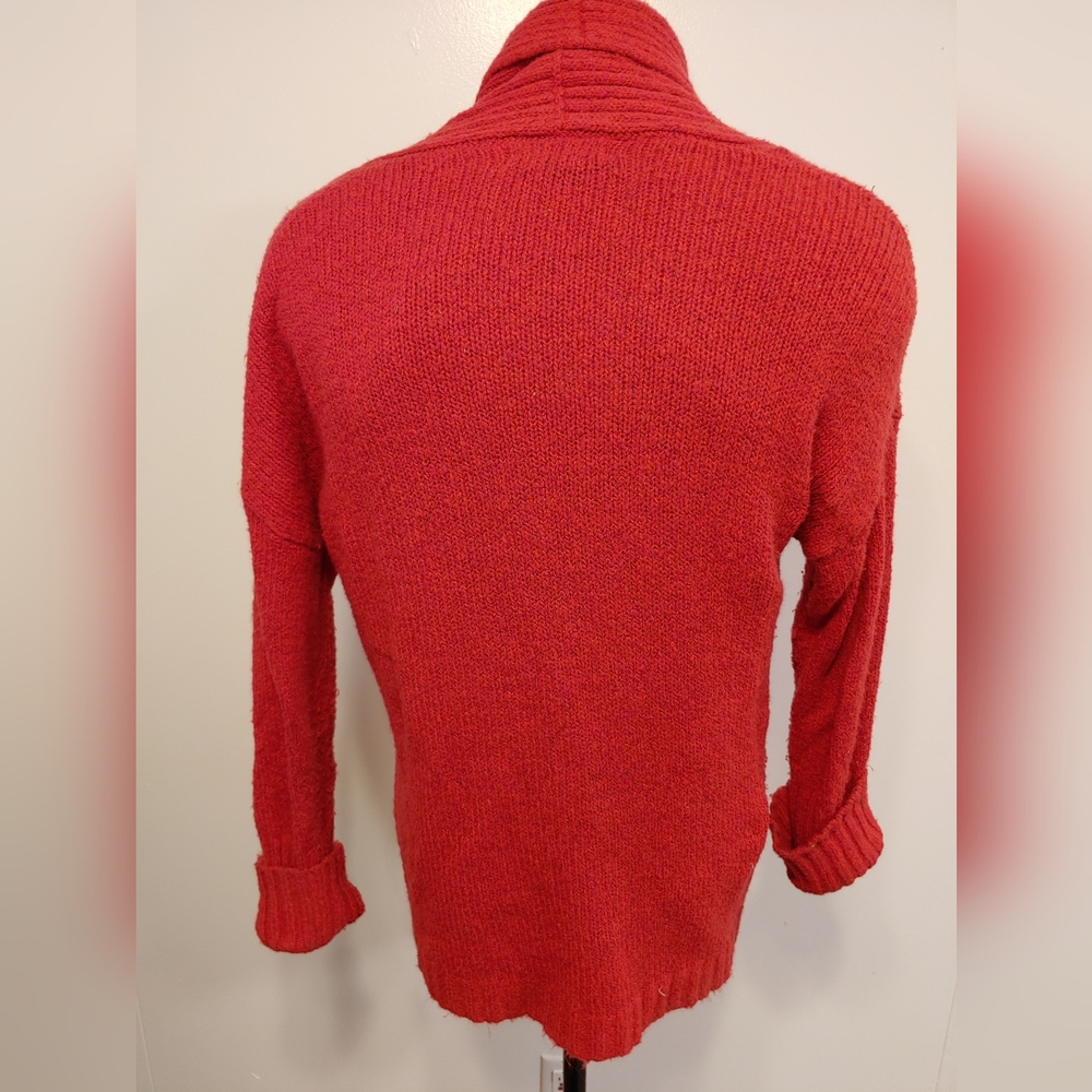 Eddie Bauer Sweater - Picture 2 of 3